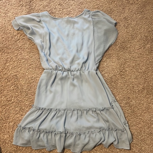 Flutter sleeve boutique dress | Medium | Gently Used - Picture 2 of 4